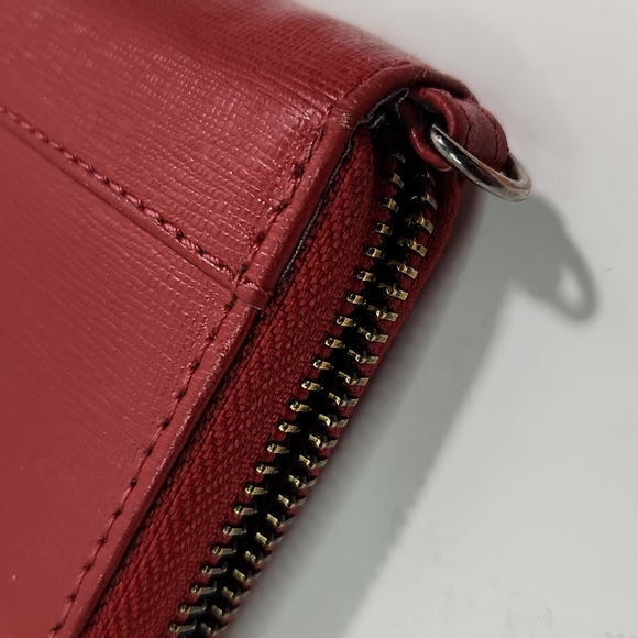Faux Leather Oxblood Red Zip Wallet Clutch Kenneth Cole - Picture 7 of 12